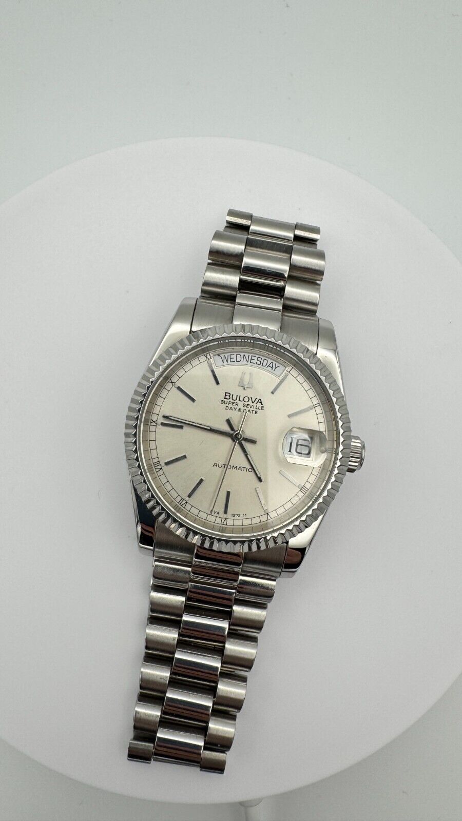 Bulova Super Seville Day-Date President Vintage Automatik-Armbanduhr in Silber